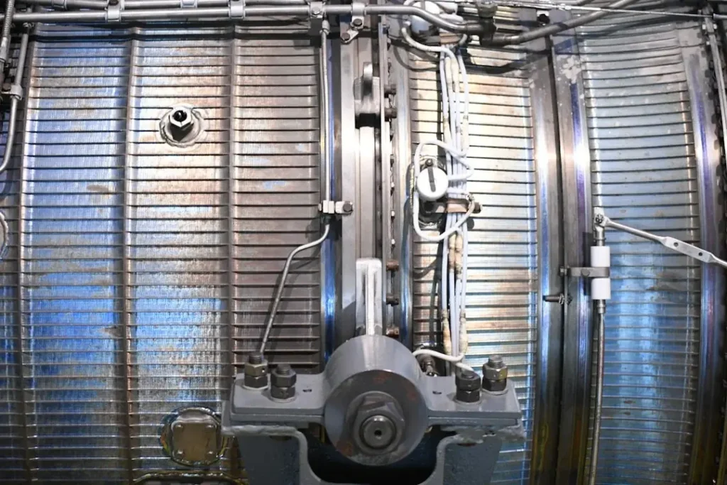 Advancing Materials Science: The Critical Role of Vacuum Furnaces in Sintering and Heat Treatment - Vacuum Sintering and Welding Manufacturer Advancing Materials Science: The Critical Role of Vacuum Furnaces in Sintering and Heat Treatment