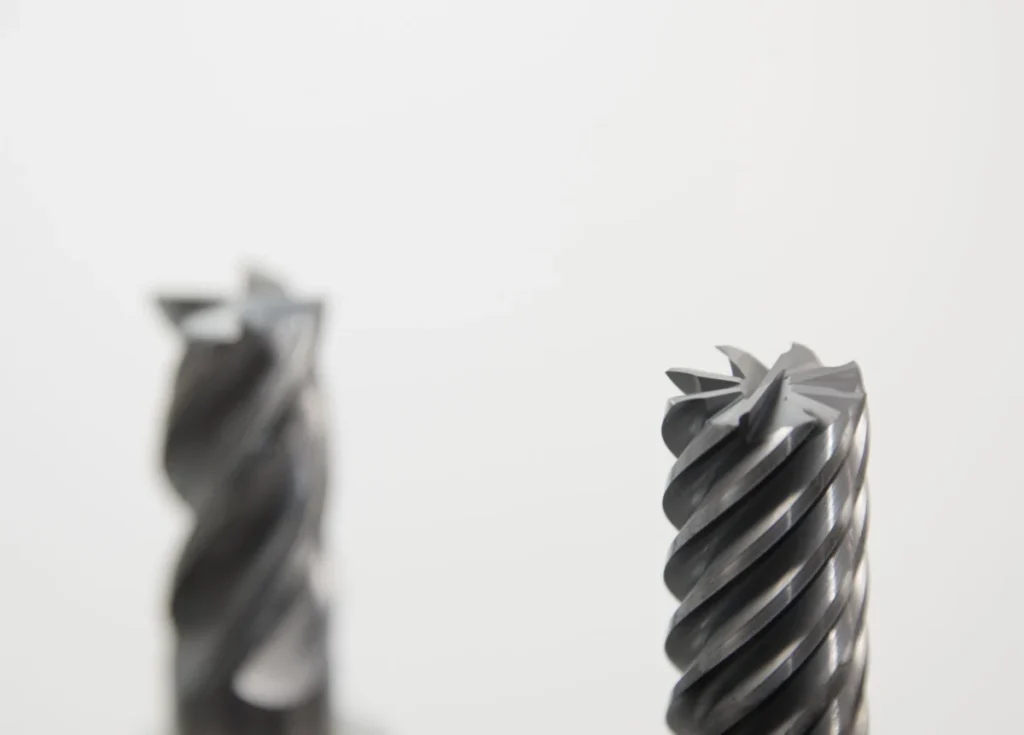 Guide d'achat : Critères de choix d'un four de frittage de carbure de tungstène - Four de frittage sous vide Haoyue Buying Guide: What to Look for in a Carbide Sintering Furnace for Tungsten Carbide