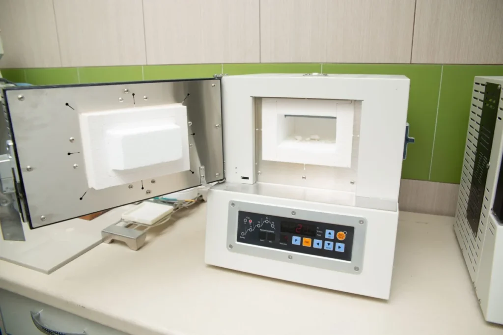High-Performance Thermal Processing: A Guide to Choosing the Right Vacuum Furnace and Sintering Technology - HaoYue Group | Vacuum Furnace Manufacturer High-Performance Thermal Processing: A Guide to Choosing the Right Vacuum Furnace and Sintering Technology